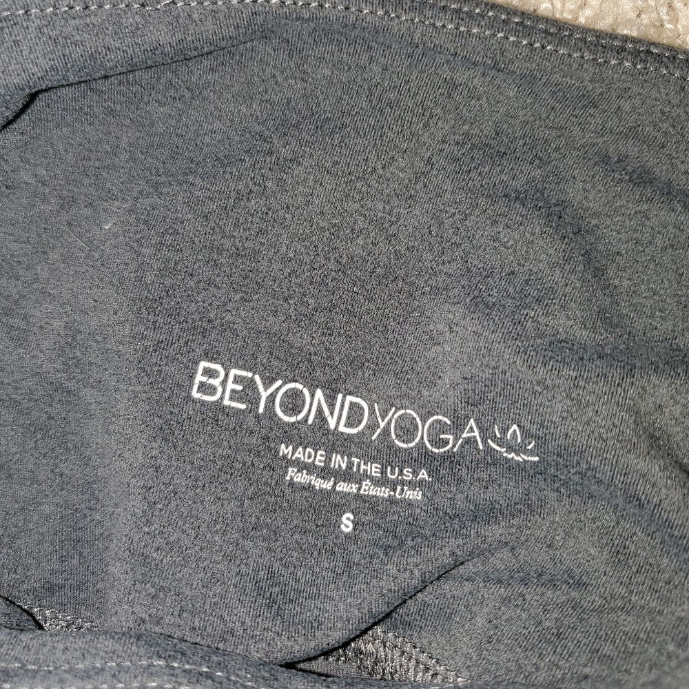 Beyond Yoga full-length, high-waisted leggings - Picture 4 of 4